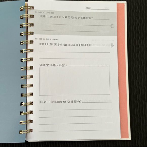 ✏️ NEW self-care journal - Picture 5 of 7